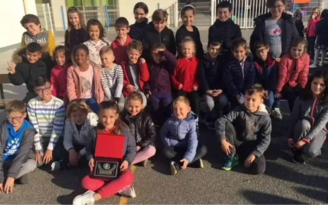 Remise de trophée à l’école Buffebiau